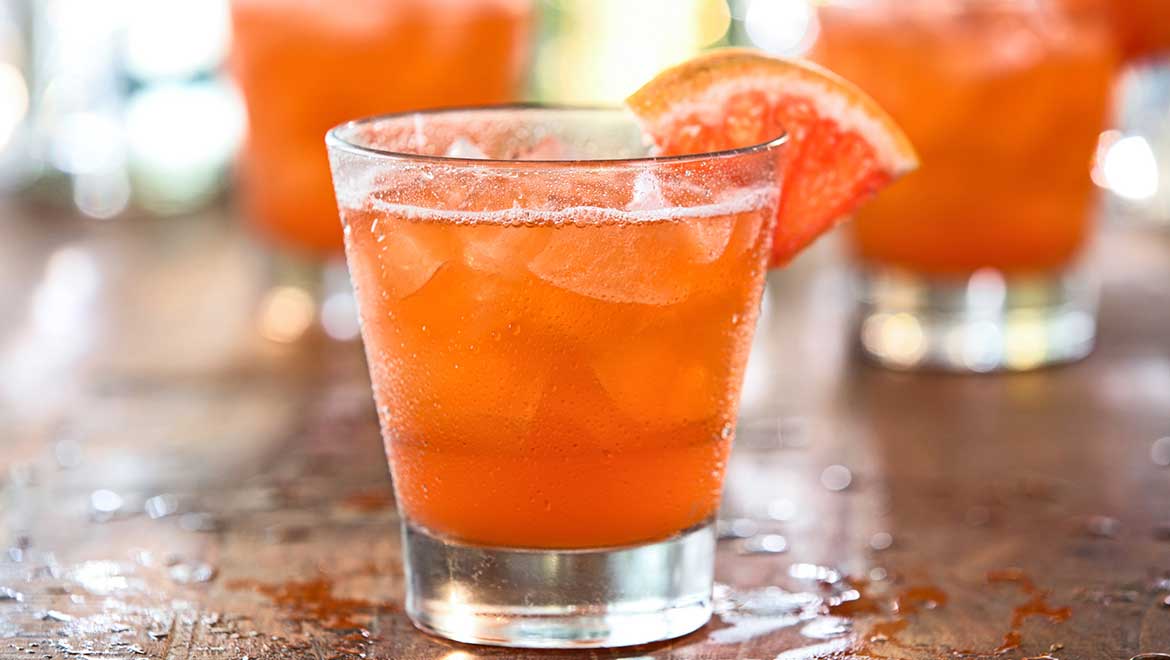 Double Grapefruit Greyhound