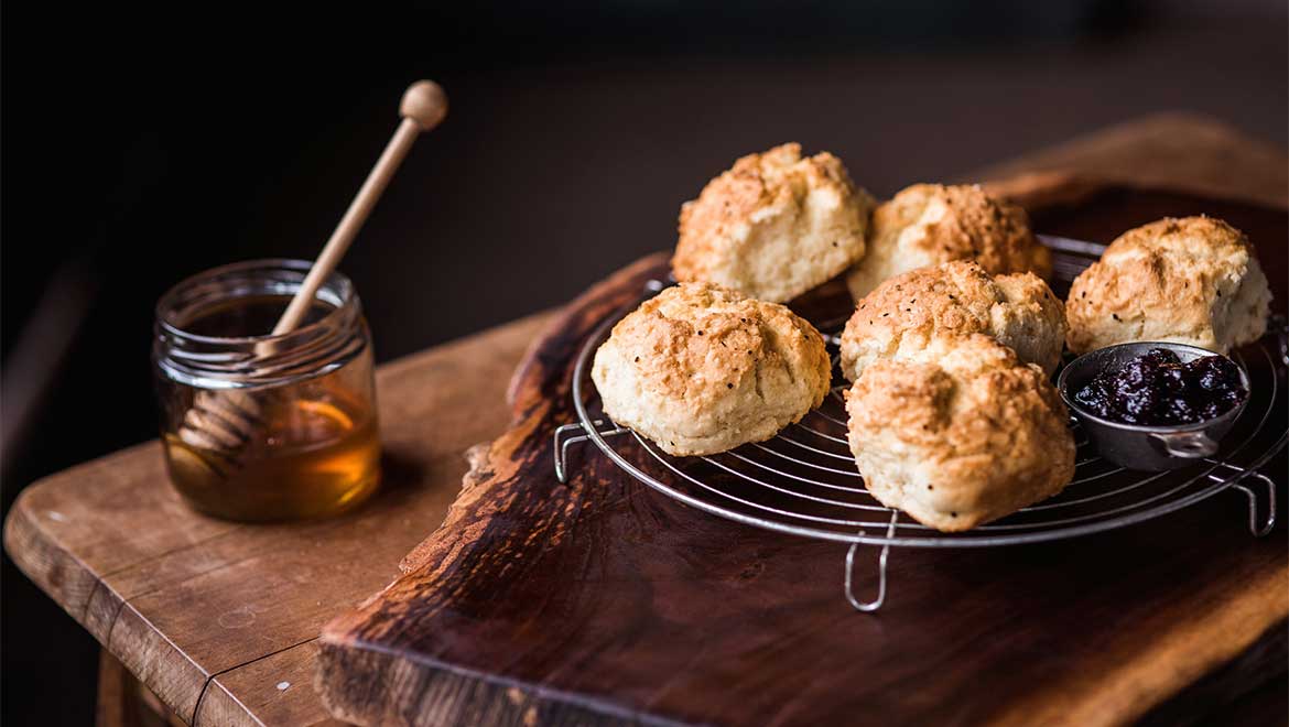 Muffins and honey